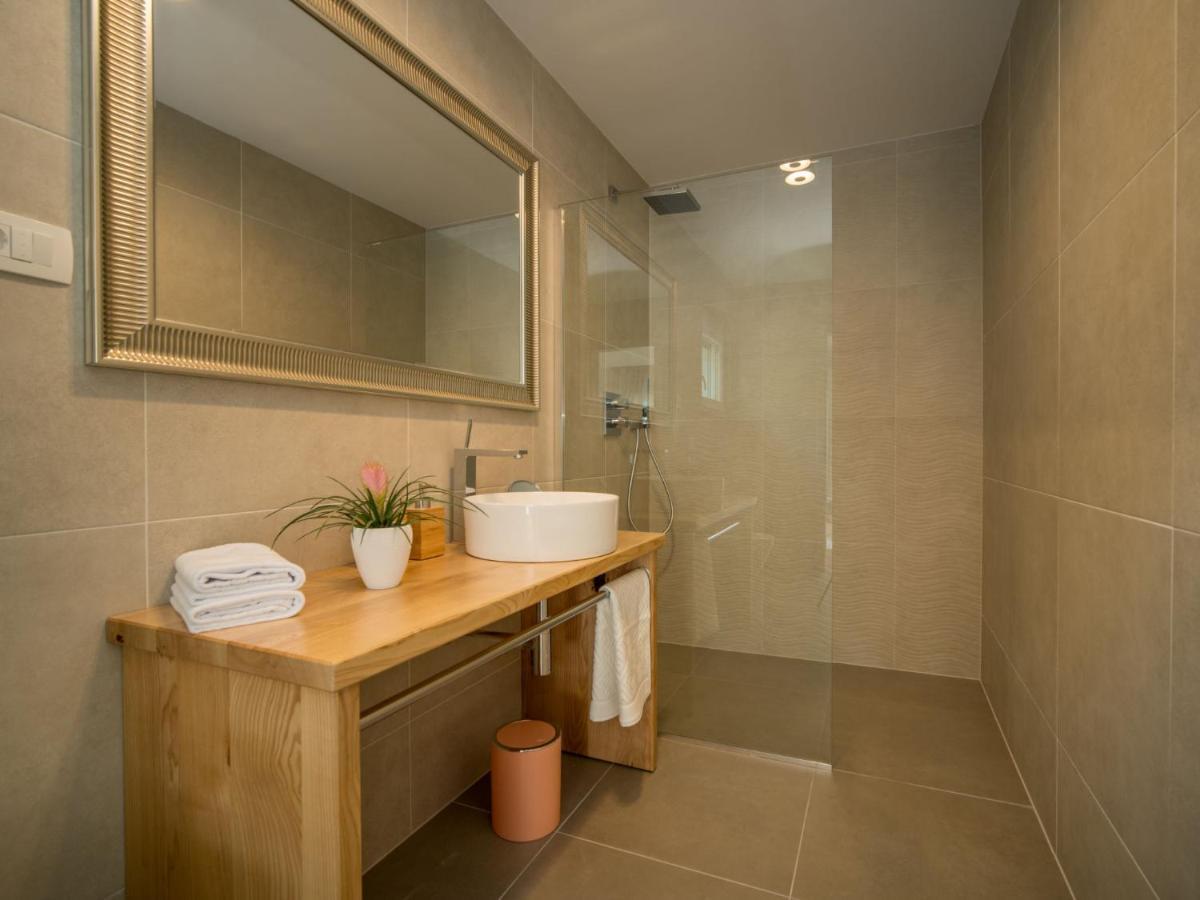 Holiday Home Andela By Interhome Dobrinj ภายนอก รูปภาพ