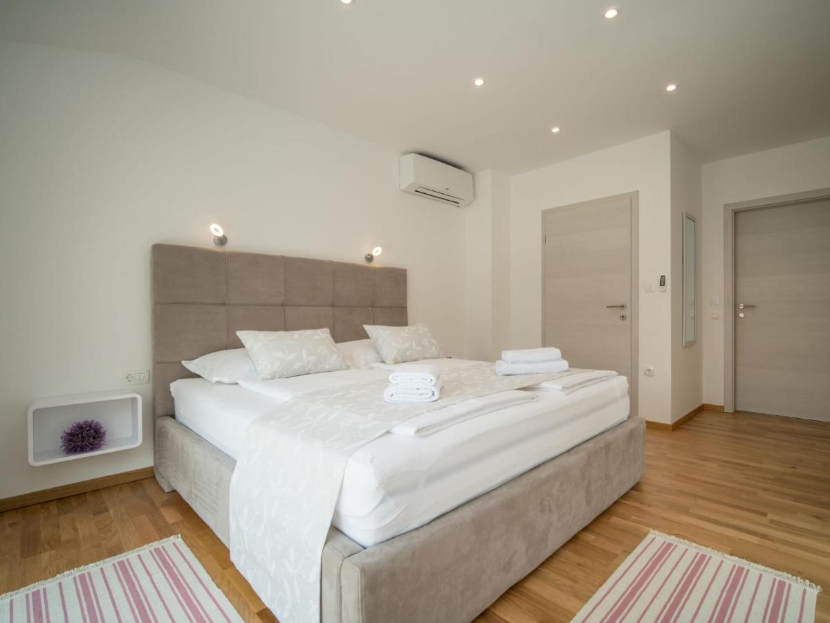 Holiday Home Andela By Interhome Dobrinj ภายนอก รูปภาพ